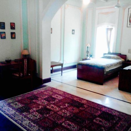 Royal Oasis Hotel Wankaner Bagian luar foto